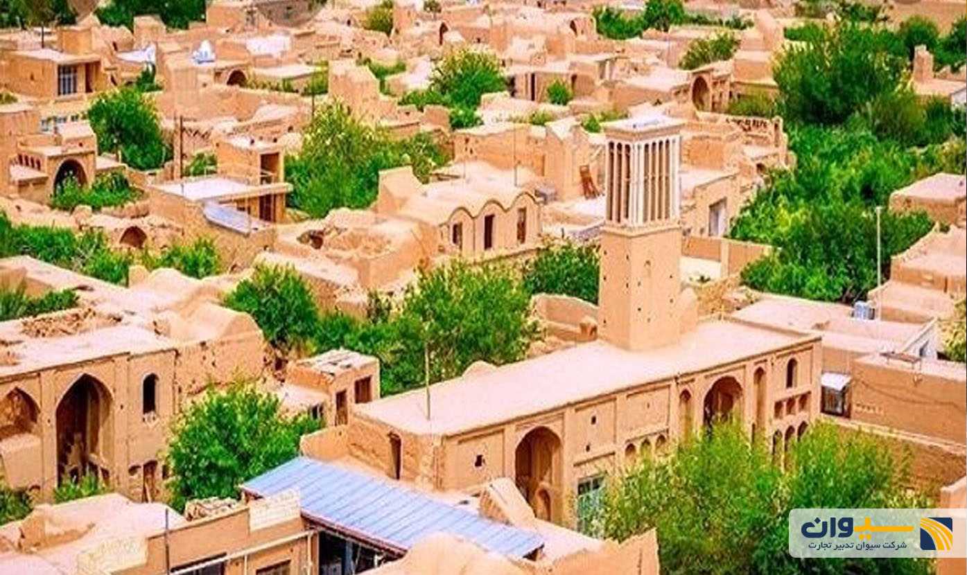 تصویر از بافت تاریخی یزد در مقاله انسان، طبیعت و معماری